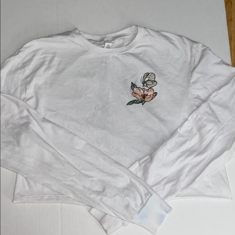 Long sleeve crop top